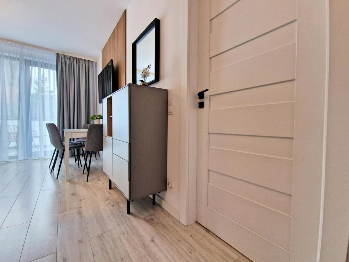 Apartament Modern 64 Z Widokiem Na Morze - 365Pam ウストロニエ・モルスキエ エクステリア 写真